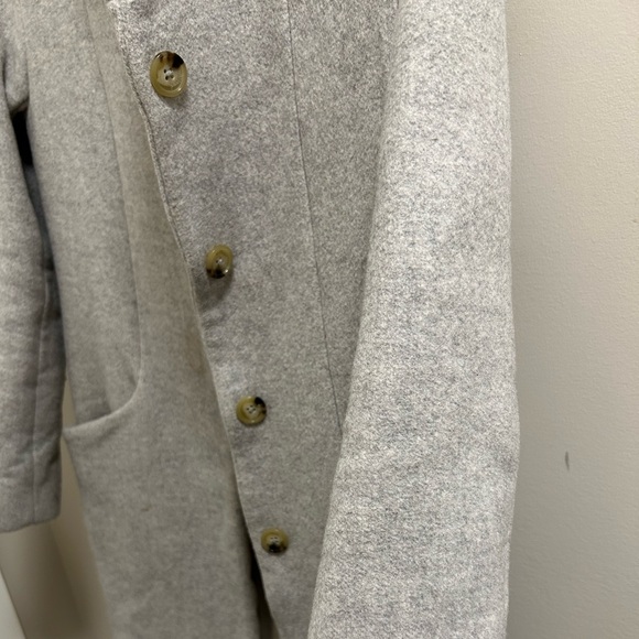 Wilfred - The Cocoon Coat - Picture 4 of 5